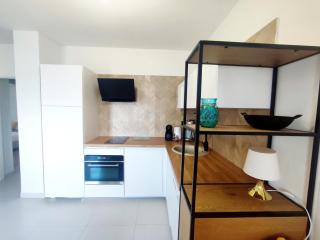 Apartment ROSE, CLOSE TO THE BEACH - 1