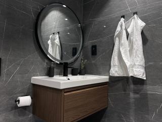 1-BR with Sunset Terrace, Golf & Lake View in Mosela, The Greens - 7