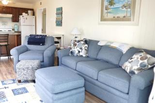Waterfront 3-Bedroom, 2-Bathroom Home in North Ocean City Perfect for Families - Ocean City - 0
