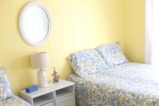 Waterfront 3-Bedroom, 2-Bathroom Home in North Ocean City Perfect for Families - Ocean City - 1