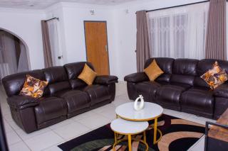 Holiday Home, Zimre Park, Harare, Zimbabwe - 8