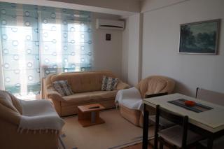 Aleandro Lakeview Apartment - 2