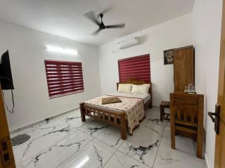 Cliff Diaries - Varkala - 0