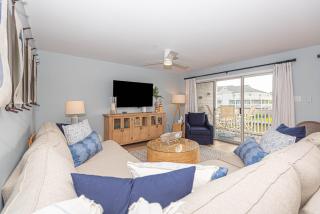 Tranquil 2-Bedroom Condo in Hidden Bay Relax & Enjoy Bay Views - Ocean City - 0