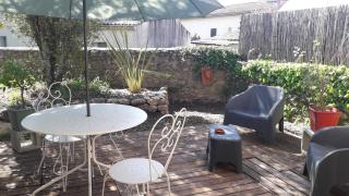 Studio Centre Vallon avec jardin et parking privé 800m de la rivière - Vallon-Pont-dʼArc - 0