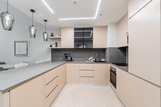 Cozy Beachside 1-bedroom in Murjan - 8