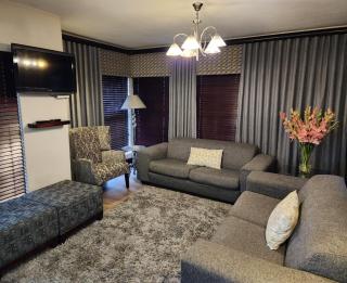 Hydro Guesthouse - Bloemfontein - 2