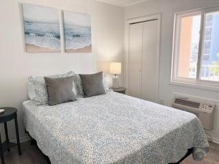 3-Bedroom, 2-Bath Condo in Ocean City Steps to the Beach - Ocean City - 5