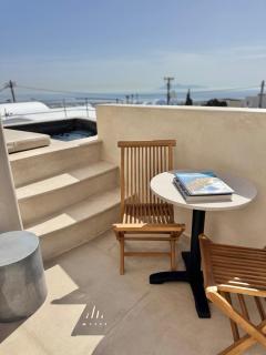 Areos Luxury Suites - 3