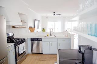 Waterfront 3-Bedroom Townhome in North Ocean City Steps from Harpoon Hannahs - 9