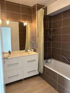 Appartement cosy à Valras-Plage 5 min à pied de la mer Climatisé 2 chambres Terrasse - Sérignan - 5