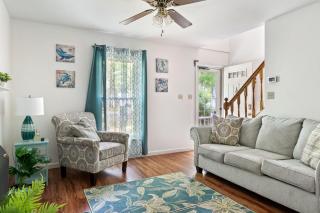 Pet-Friendly Ocean Pines Cottage Family-Friendly Retreat with Amenities - Berlin - 3