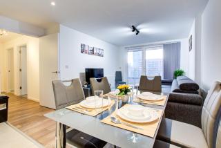 Canning Town 2BR Flat Sleeps 6 Free Parking - Londra - 4