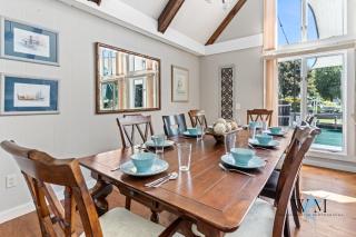 Waterfront 5-Bedroom Home in Ocean Pines Spacious & Luxurious Retreat - Ocean Pines - 9