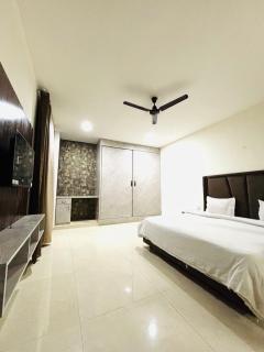 Sunset studios - - 7