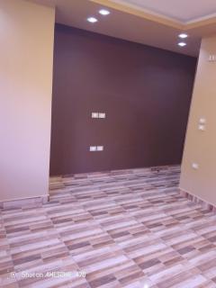 Empty room without furniture in an apartment - Banī Ghālib - 7