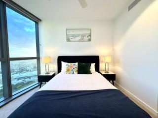 Luxury Casino Stay Skyrise Haven 1BDR - 8