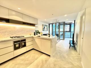 Luxury Casino Stay Skyrise Haven 1BDR - Brisbane - 6