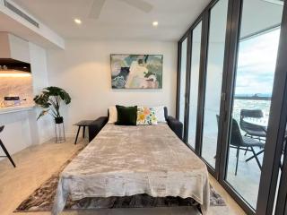 Luxury Casino Stay Skyrise Haven 1BDR - 5