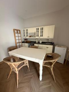 Barsha South Cozy Guesthouse - 2