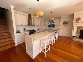 Summer Chic - Lake Cathie - 2