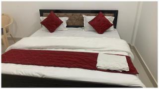 A Premium Hotel KANHA SHIVA Homestay - Near Ghagra River - Ayodhya Dham - Best Homestay In Ayodhya - Ayodhya - 2