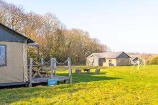 Swift - Sweffling Hall - Rendham - 2
