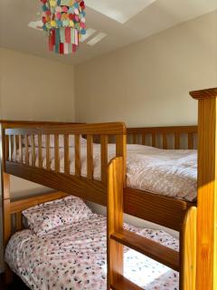 Portrush West Strand, Seaviews, 2 balconies sleeps 6 - Portrush - 1