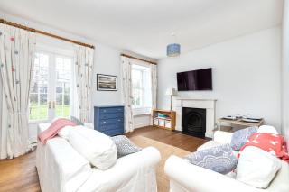 Charming Edinburgh 2-Bedroom 2-Bathroom Apartment - Edinburgh - 0