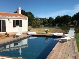 Villa pour 10 avec piscine et jardin - 0