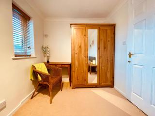 Cosy Quiet Double Room - Bristol - 7