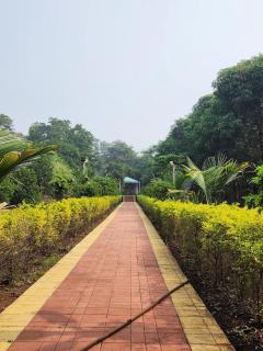Serene getaway with Karaoke Lounge Nandan farms - Wada - 2