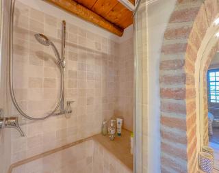 Country Charm & Jacuzzi - Cetona - 4