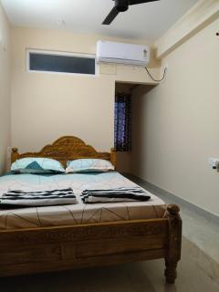 SaiNivas Sundaram - 4