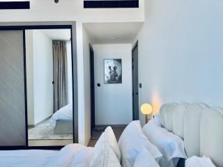 Aesthetic 2BHK at Jumeirah Village Circle, Dubai - 5