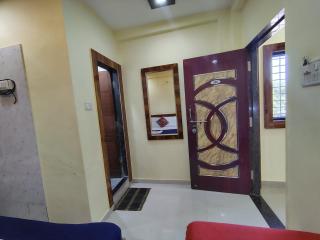 Hotel Sai View inn - Shirdi - 1