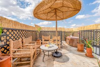 Riad privatif 2 Chambres, jacuzzi Proche des Palais - 0
