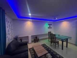Moksh abode - Jāmb - 1