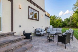 Luxurious New Countryside Home - Warwick - 8