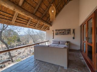 Shibula Safari Lodge - Welgevonden Game Reserve - 7