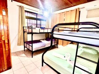 Hostel La Perla - Puntarenas - 3