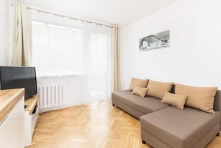 Bright Apartment Nevada with Balcony in Gdańsk by Noclegi Renters - Danzig - 9