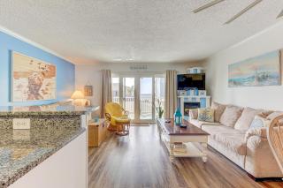 Reefs III H1: Just Sea Inn by Carolina Beach Realty - 6