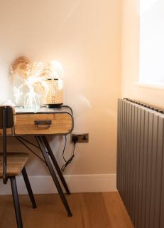 Vineyard Style 2BR with Garden and Parking - 8