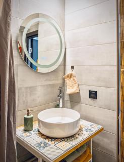 2 Vis-a-Vis Studio - Gara de Nord - 3