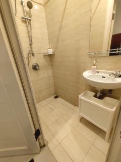 Affordable Cozy Home Away From Home - - 6