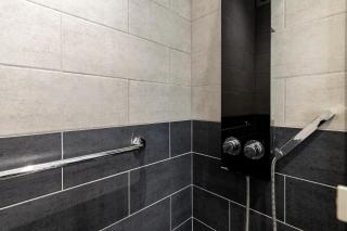 Superbe studio-Centre-ville-Plages et Palais - 2