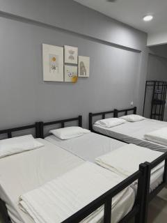 Modern & Cozy Home Stay - Kampar - 9