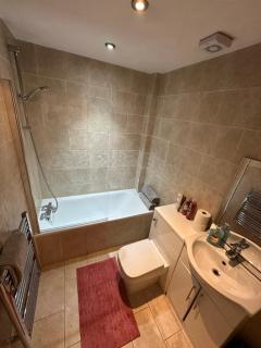 Luxury 2 Bed Room apartment in kingscross, St Pancras! With parking - London - 5