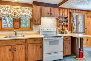 2 Mi to Ossipee Lake Forest-View Sanctuary! - Freedom - 4
